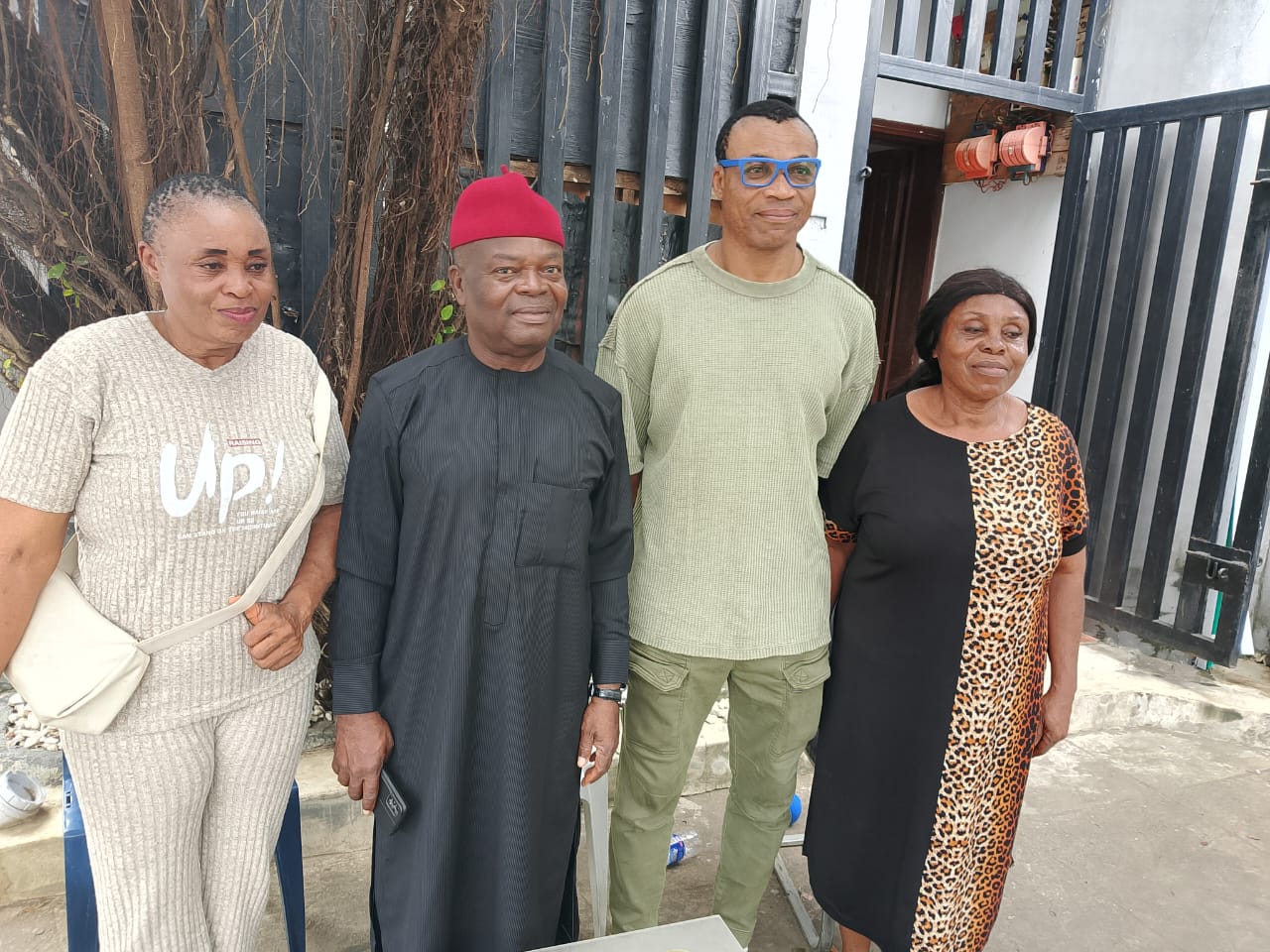 Cover image for Nigeria's Pillar of Sports visit Peter Rufai family