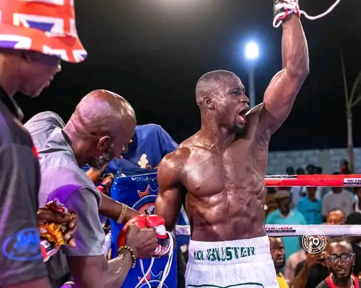 Cover image for Gov. Adeleke hails ‘ID Burster’, to decorate boxer with UBO Belt