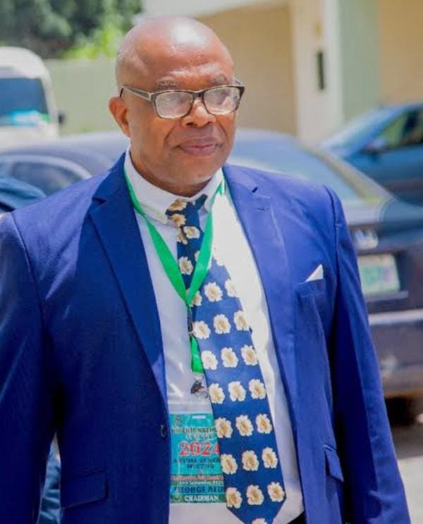 Anazodo, Adewale  to compere Newstap/ SWAN 5-Star Award