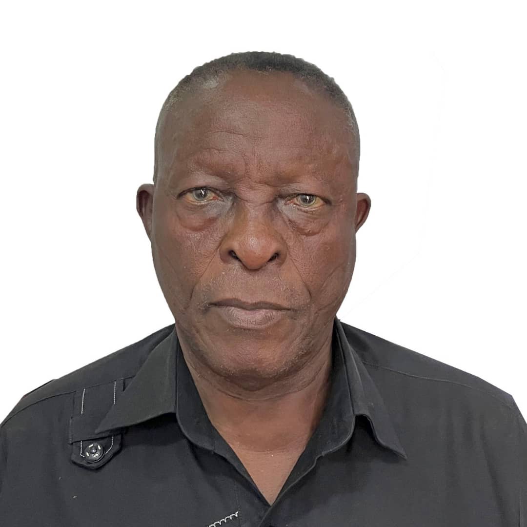 Supporters Club back Eagles to lift trophy.