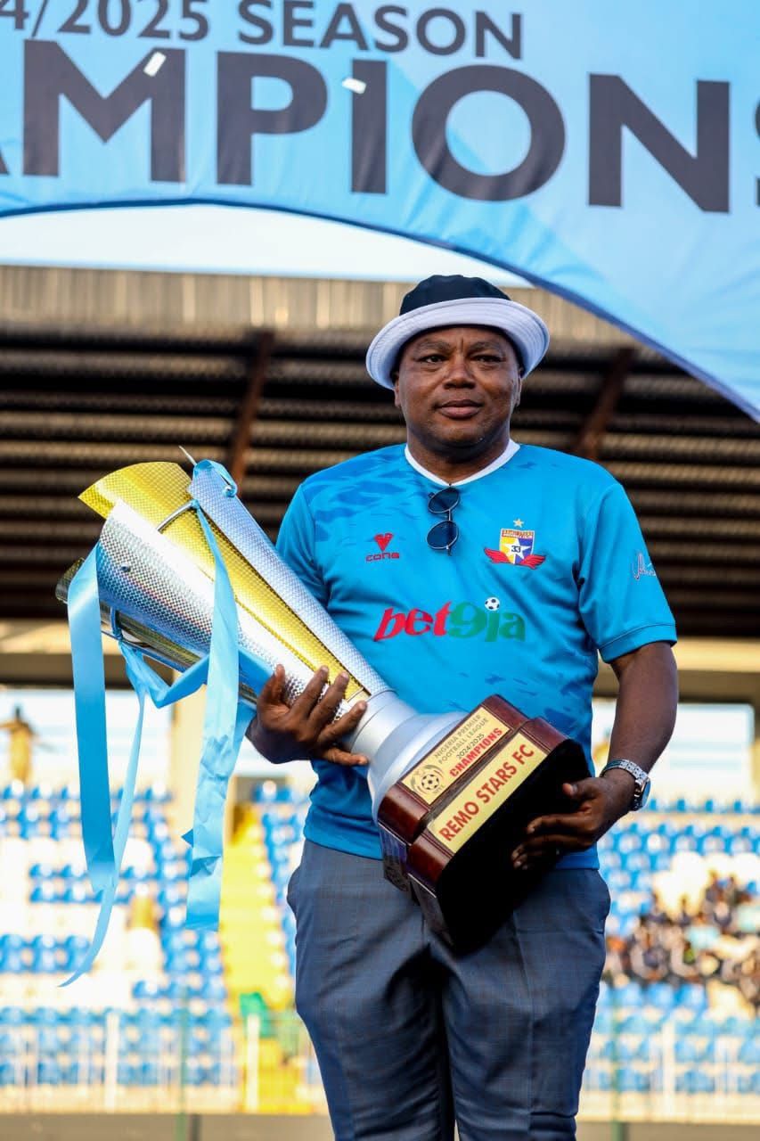 Cover image for Remo Stars CEO distances club from Ikorodu Utd's bus damage