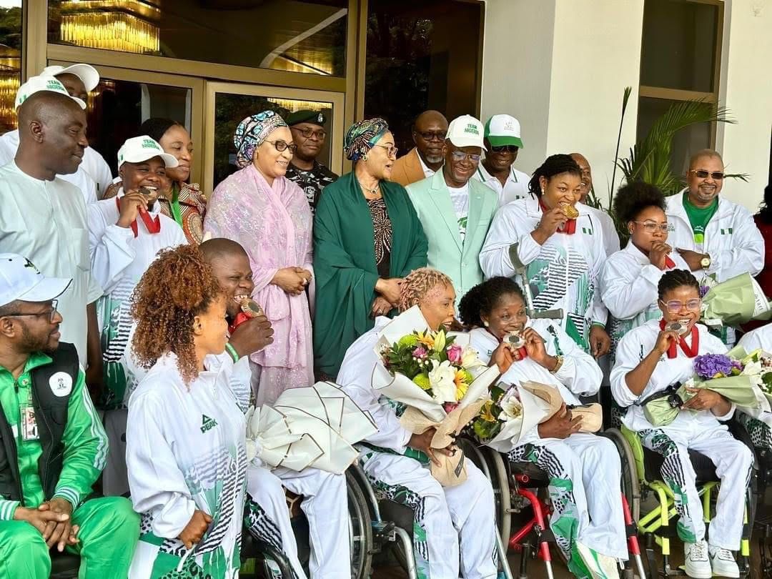 Cover image for First Lady hosts Team Nigeria Paralympians, doles out cash reward  