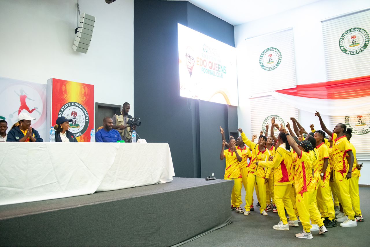 Cover image for Edo doles out cash reward to Edo Queens for Super 6 Qualification, charges team on continental glory