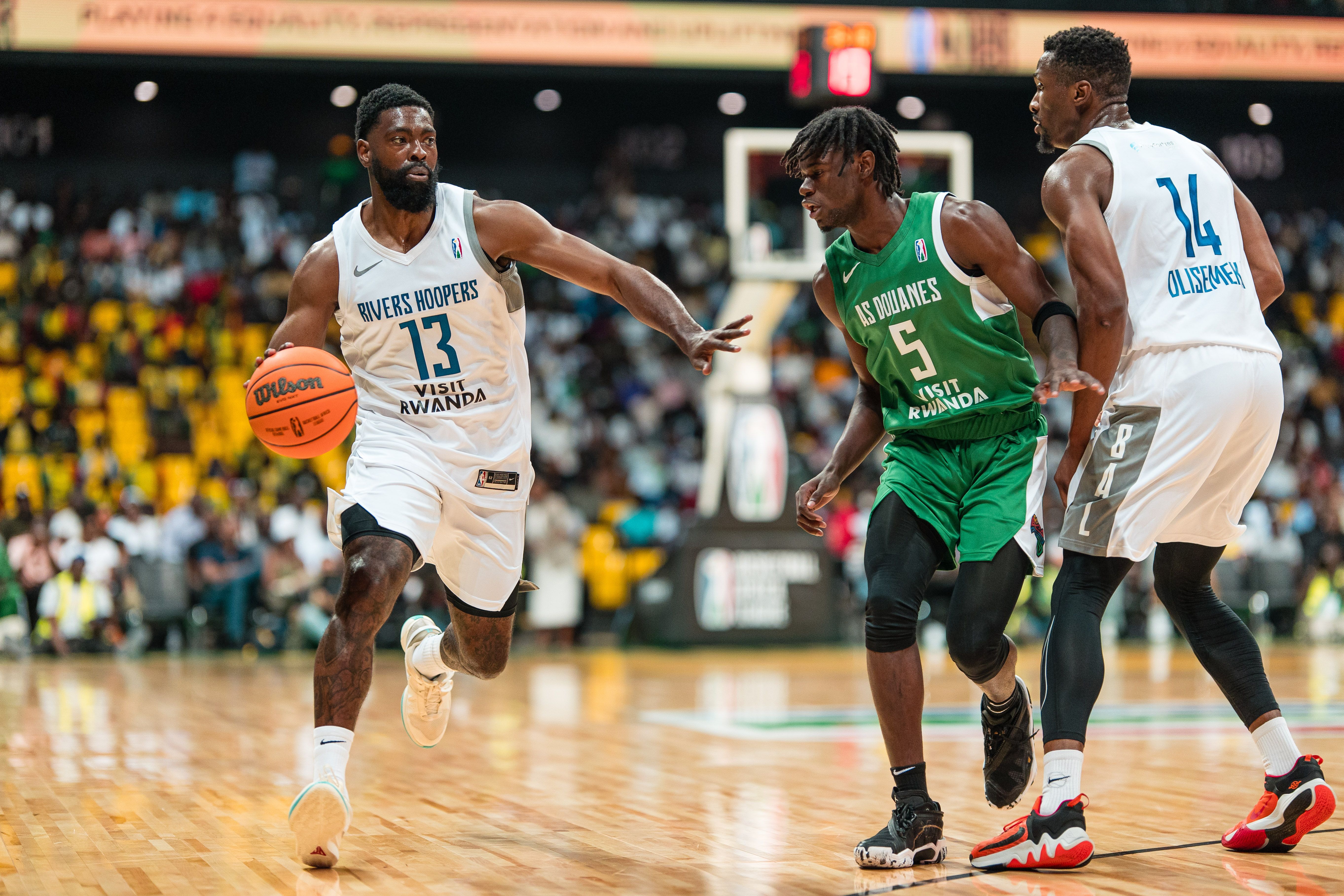 Cover image for Hoopers suffer narrow loss to AS Douanes